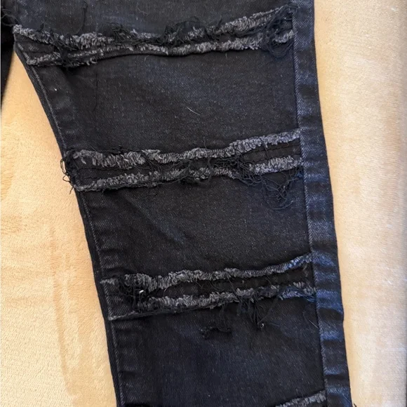 Stylish Black Distressed Kids Jeans - Picture 3 of 8